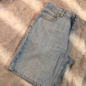 Levi jeans shorts red label 550